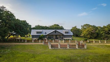 House for sale in Dewitt County, Texas