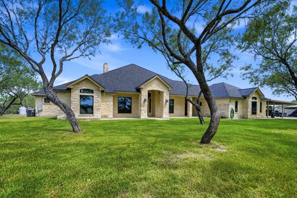 House for sale in Karnes County, Texas