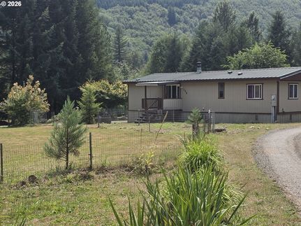 House for sale in Cowlitz County, Washington