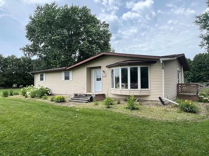 Land for sale in Fayette County, Iowa