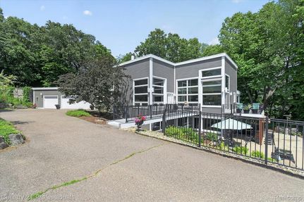 Farm and Ranch for sale in Oakland County, Michigan