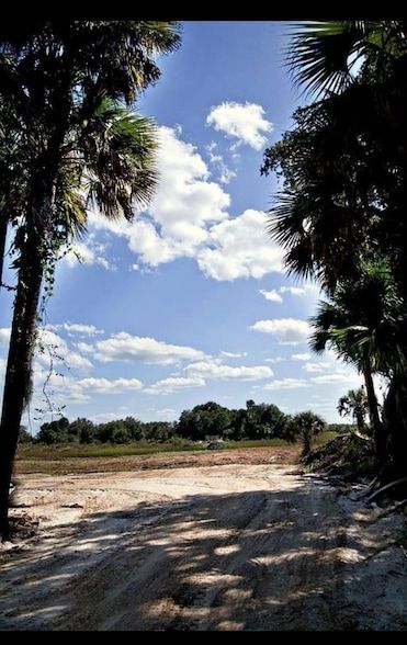 Homesite for sale in Okeechobee County, Florida