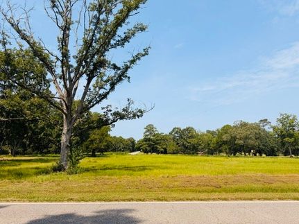 Homesite for sale in Mobile County, Alabama