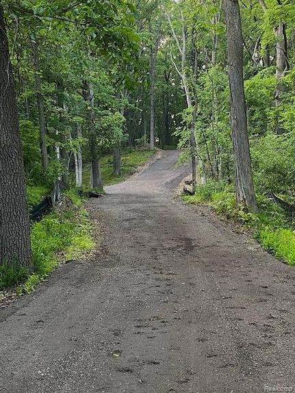 Land for sale in Oakland County, Michigan