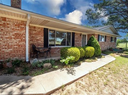 House for sale in Lincoln County, Oklahoma