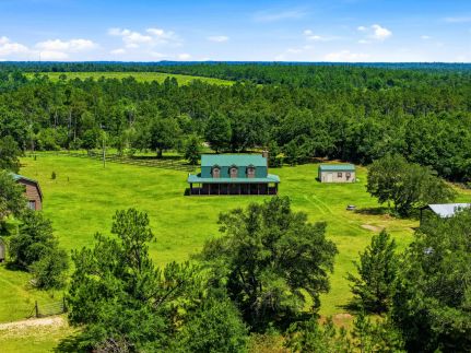 House for sale in Jackson County, Florida