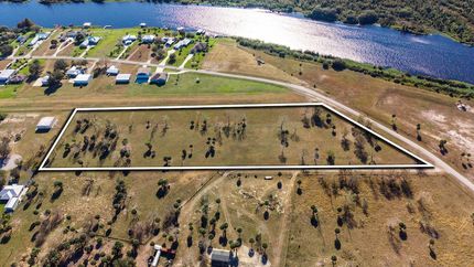 Lakefront Property for sale in Okeechobee County, Florida