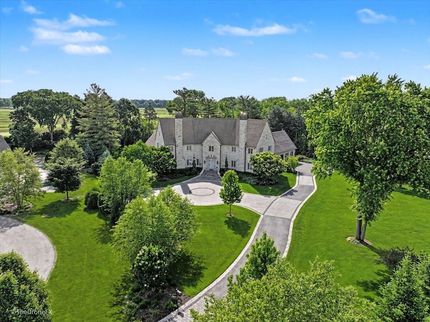House for sale in DuPage County, Illinois