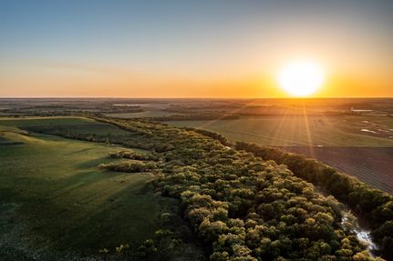 Land in Chase County, Kansas