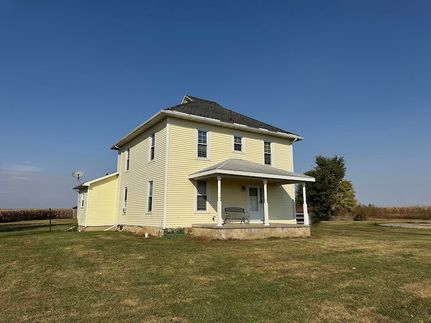 House for sale in Carroll County, Illinois