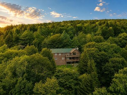 House for sale in Pocahontas County, West Virginia