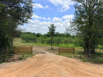 Land for sale in Caldwell County, Texas