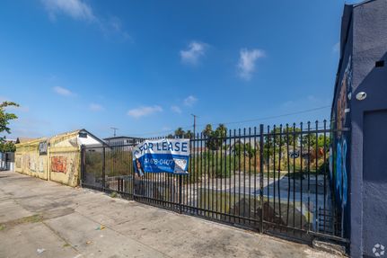 Land for sale in Los Angeles County, California