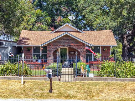 House for sale in Comanche County, Texas