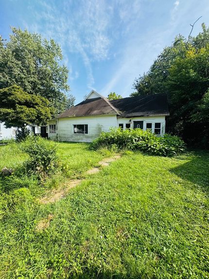 House for sale in Lawrence County, Indiana