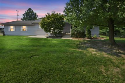 House for sale in Marion County, Illinois