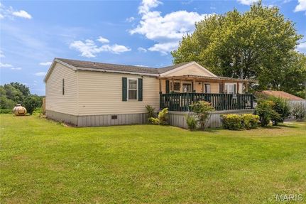 House for sale in Johnson County, Illinois