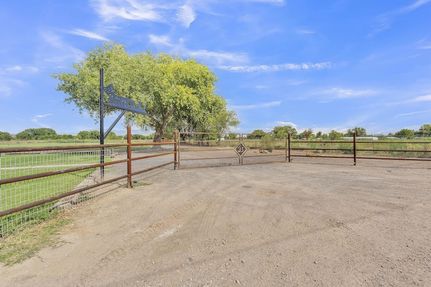 Farm and Ranch for sale in Valencia County, New Mexico