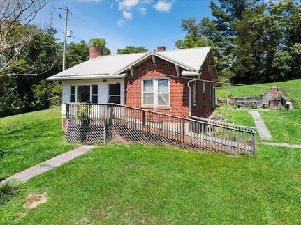 House for sale in Pulaski County, Virginia