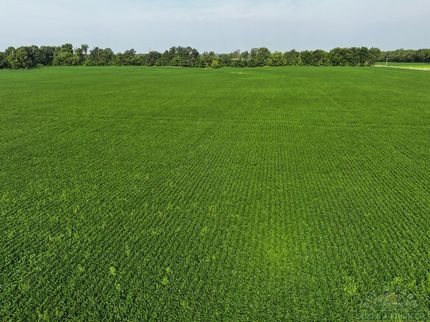 Land for sale in Jefferson County, Illinois