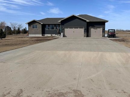 Land for sale in Davison County, South Dakota