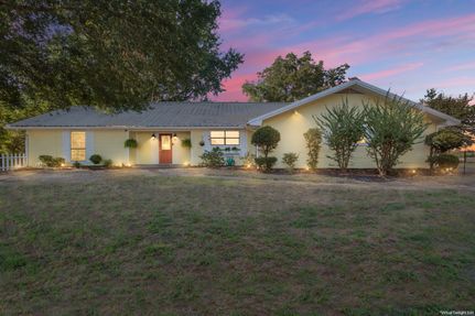 House for sale in Freestone County, Texas