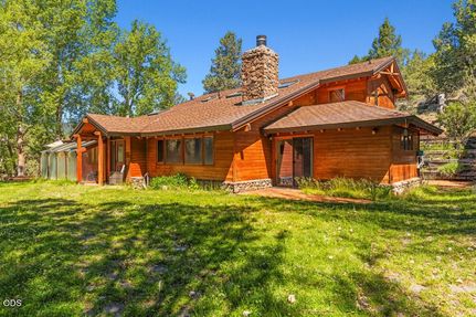 House for sale in Lake County, Oregon