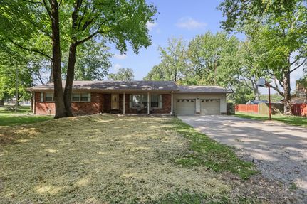 House for sale in Williamson County, Illinois