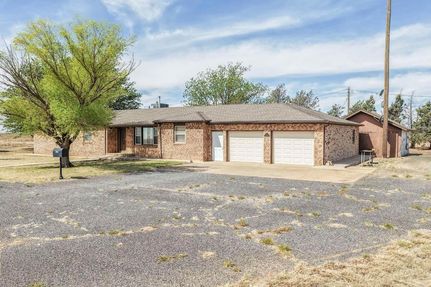 House for sale in Lamb County, Texas