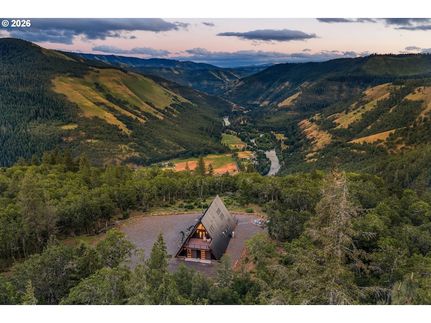 House for sale in Klickitat County, Washington