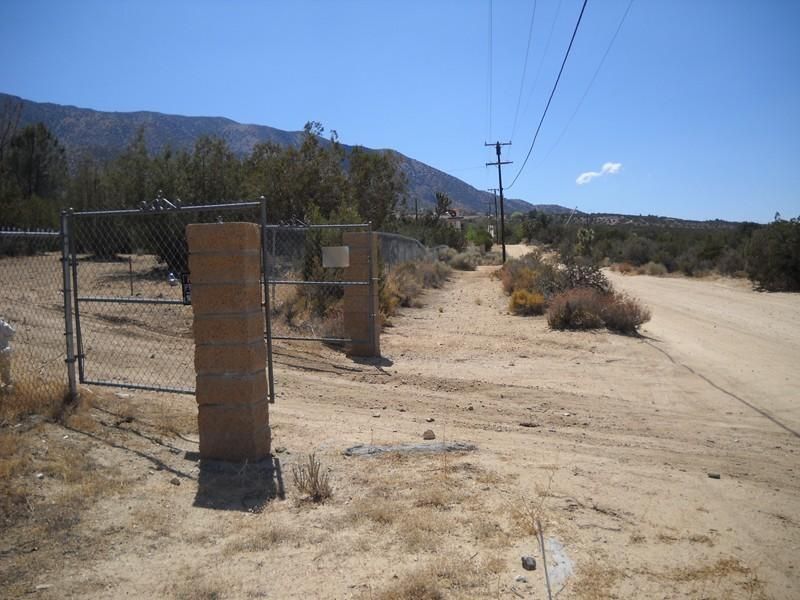 Juniper Hills, Los Angeles County, CA Farms and Ranches, Homesites for