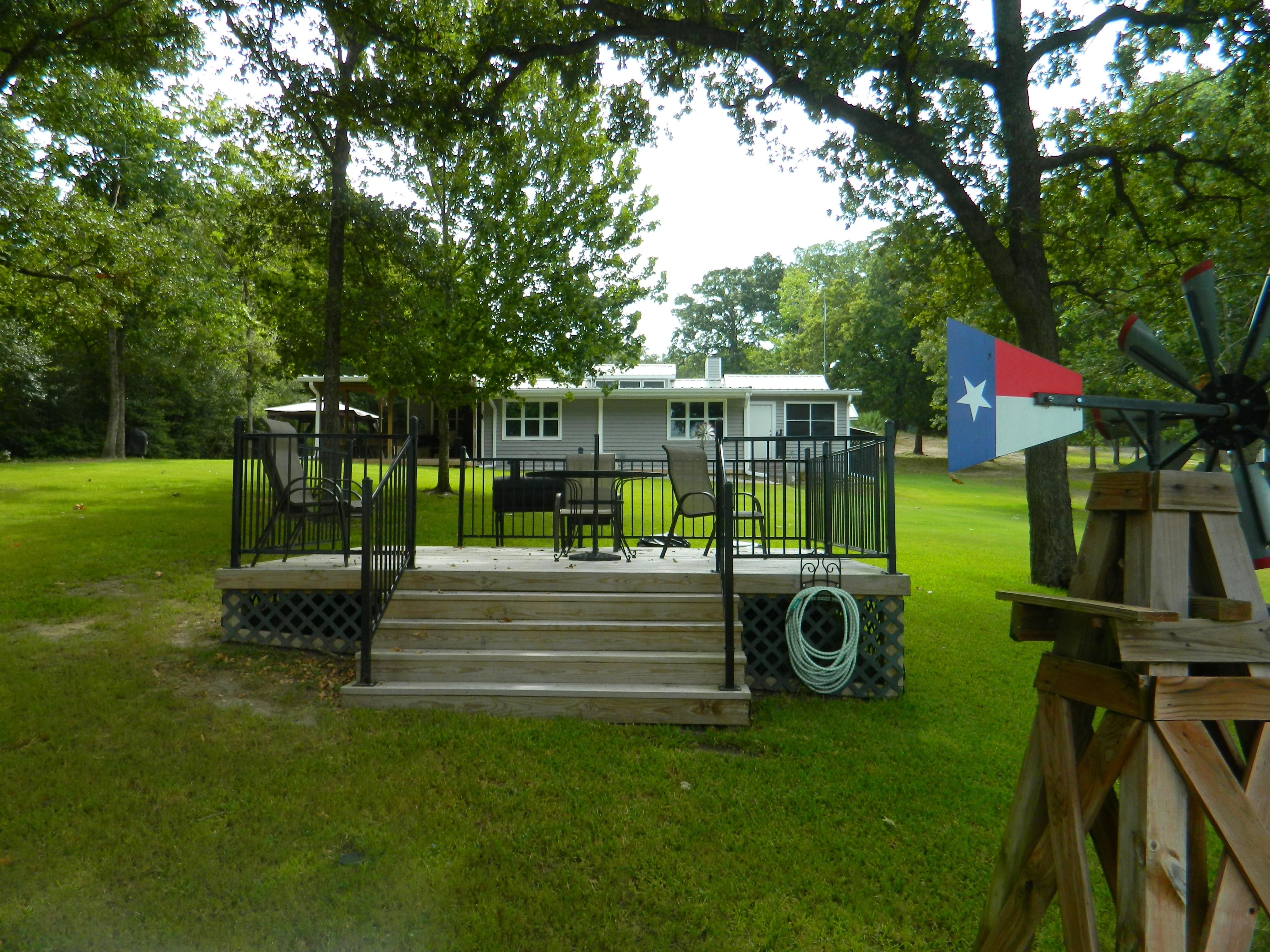 Jewett, Limestone County, TX Recreational Property, Lakefront Property