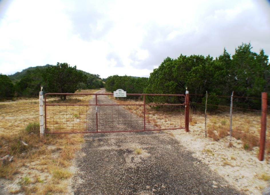 Tarpley, Bandera County, TX Farms and Ranches, House for sale Property ID 402199558 LandWatch