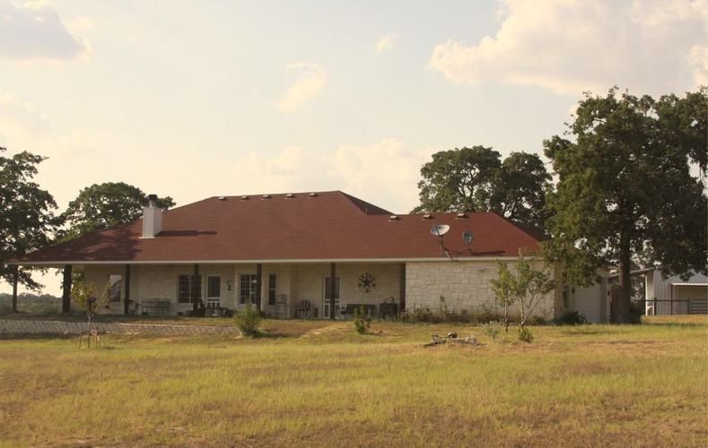 Thorndale, Milam County, TX Farms and Ranches, House for sale Property