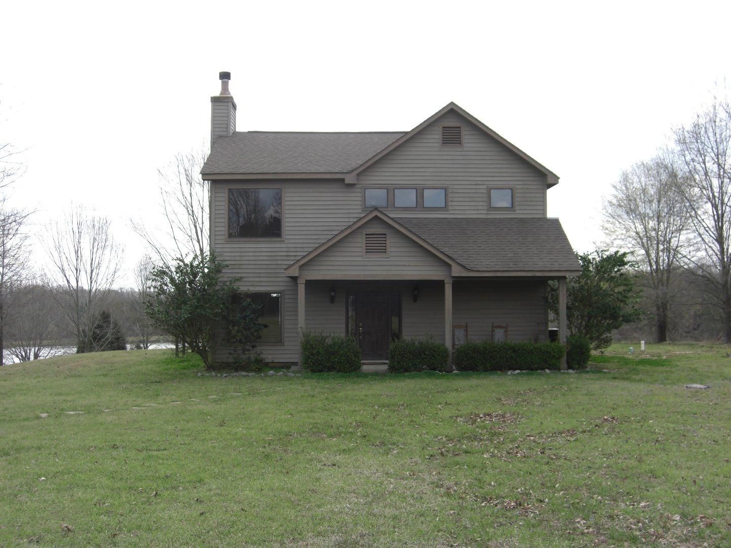 Edwards, Hinds County, MS Recreational Property, Lakefront Property