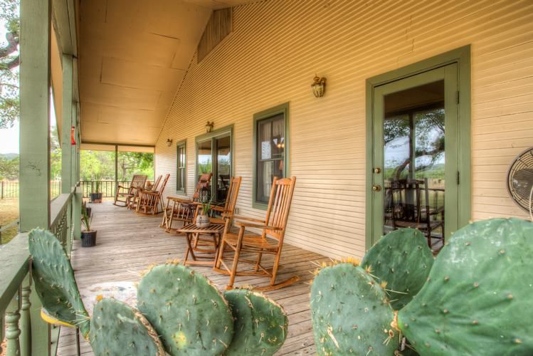 Quihi, Medina County, TX Farms and Ranches, House for sale Property ID