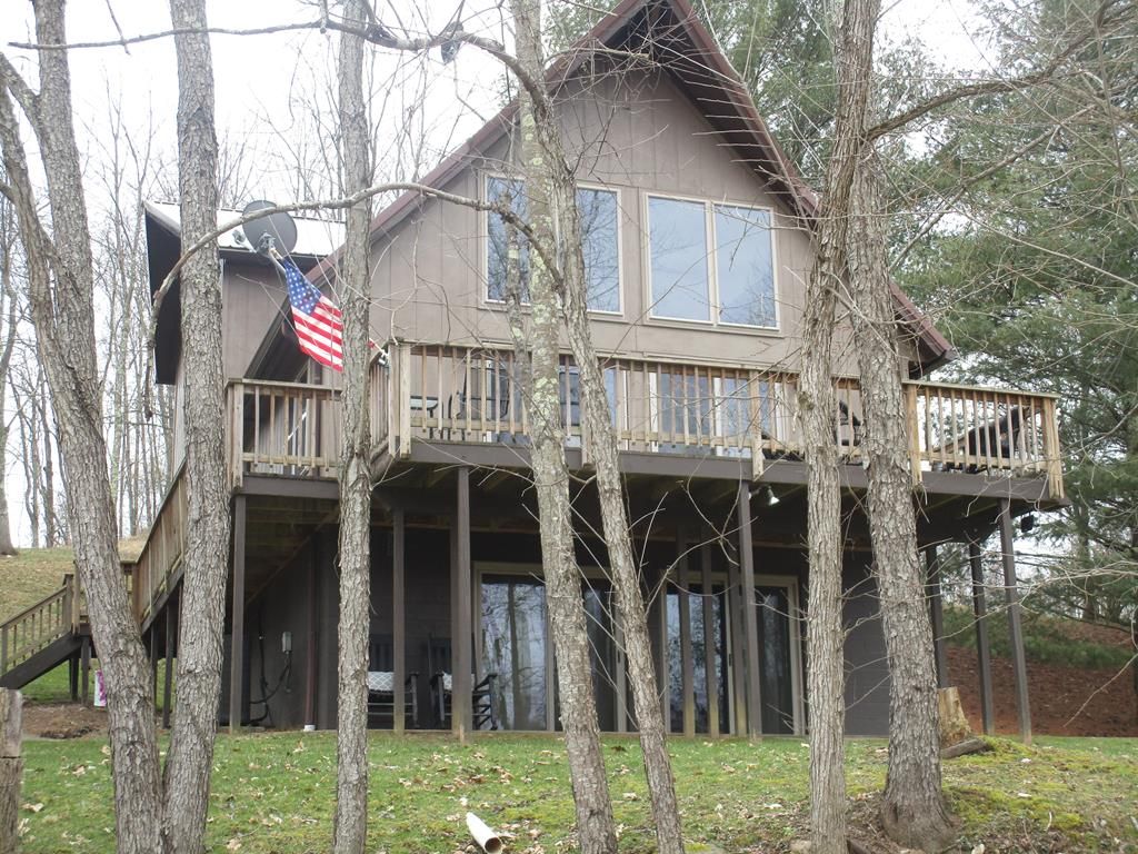 Sistersville, Tyler County, WV House for sale Property ID 330809206