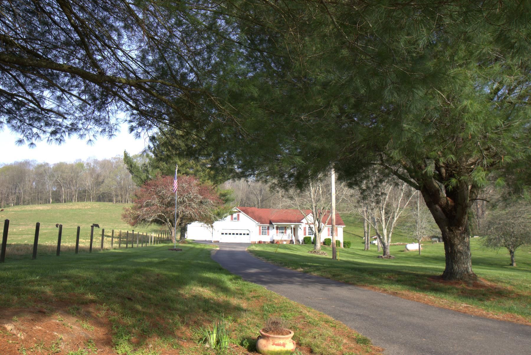 Williamsport, Maury County, TN Farms and Ranches, House for sale