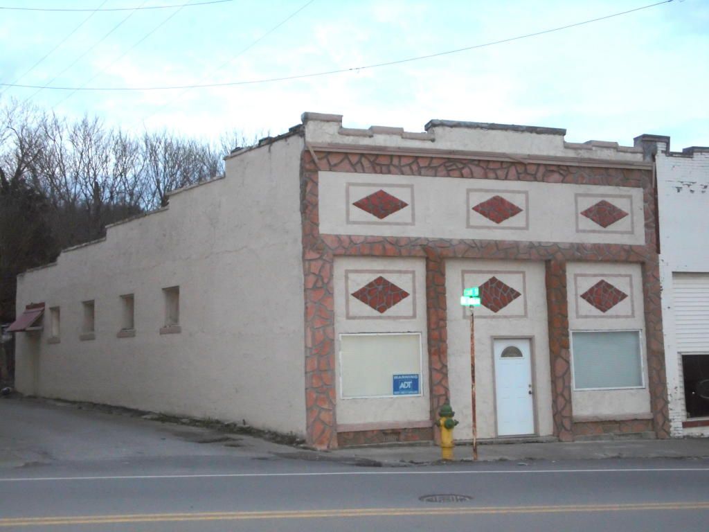 Jellico, Campbell County, TN Commercial Property, House for sale