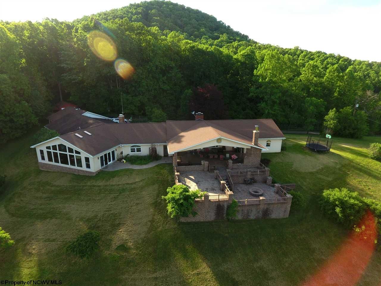 Elkins, Randolph County, WV House for sale Property ID 331590711