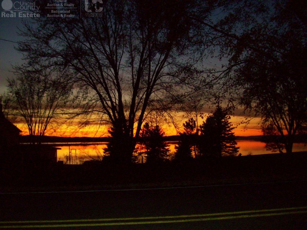 Briggsville, Marquette County, WI Recreational Property, Lakefront