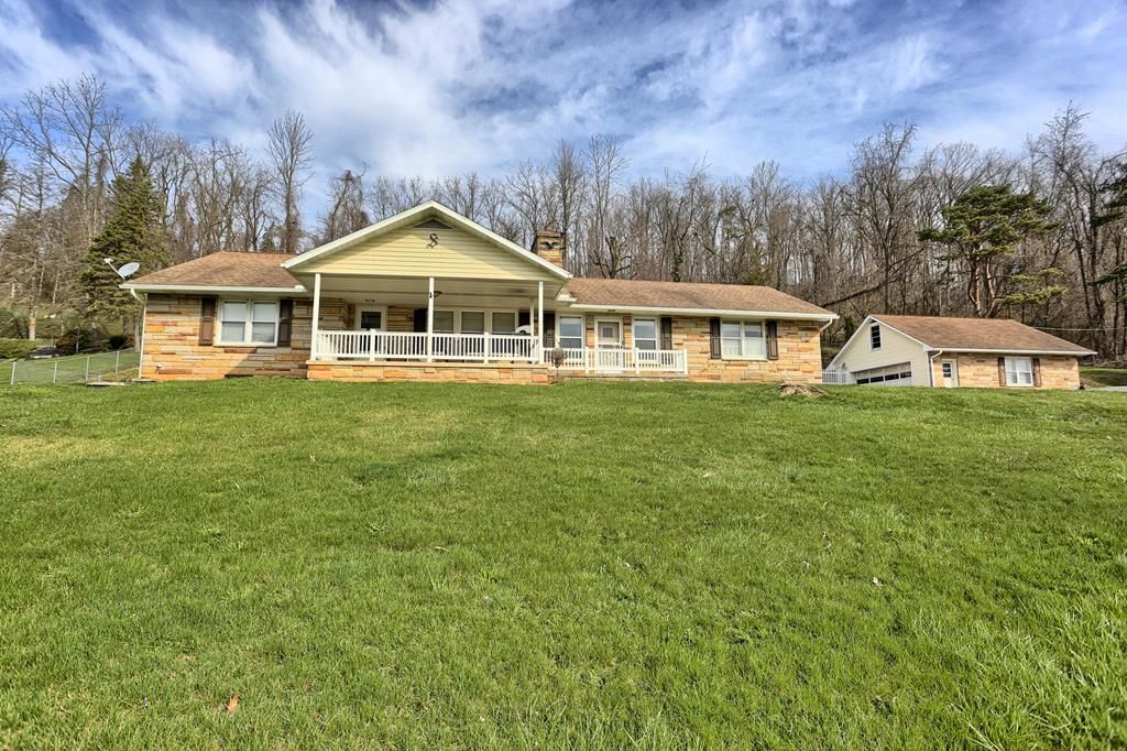 Port Royal, Juniata County, PA House for sale Property ID 332852342
