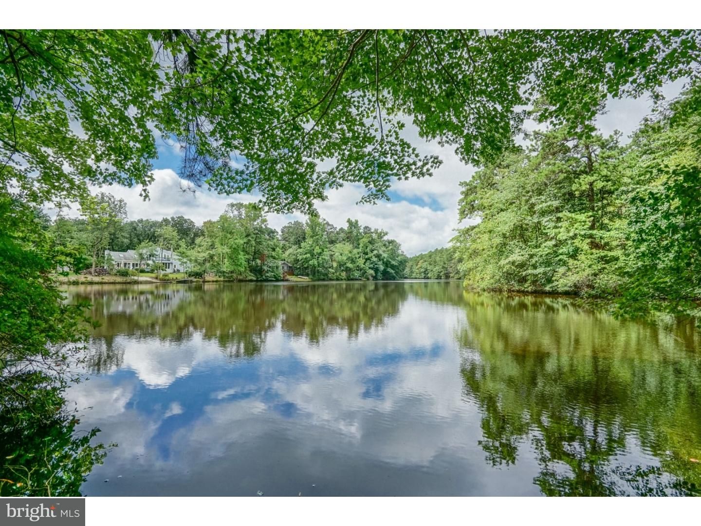 Medford, Burlington County, NJ Lakefront Property, Waterfront Property