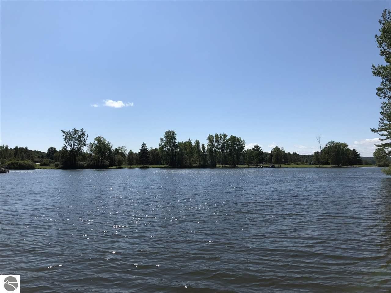 Lake Isabella, Isabella County, MI Undeveloped Land, Lakefront Property