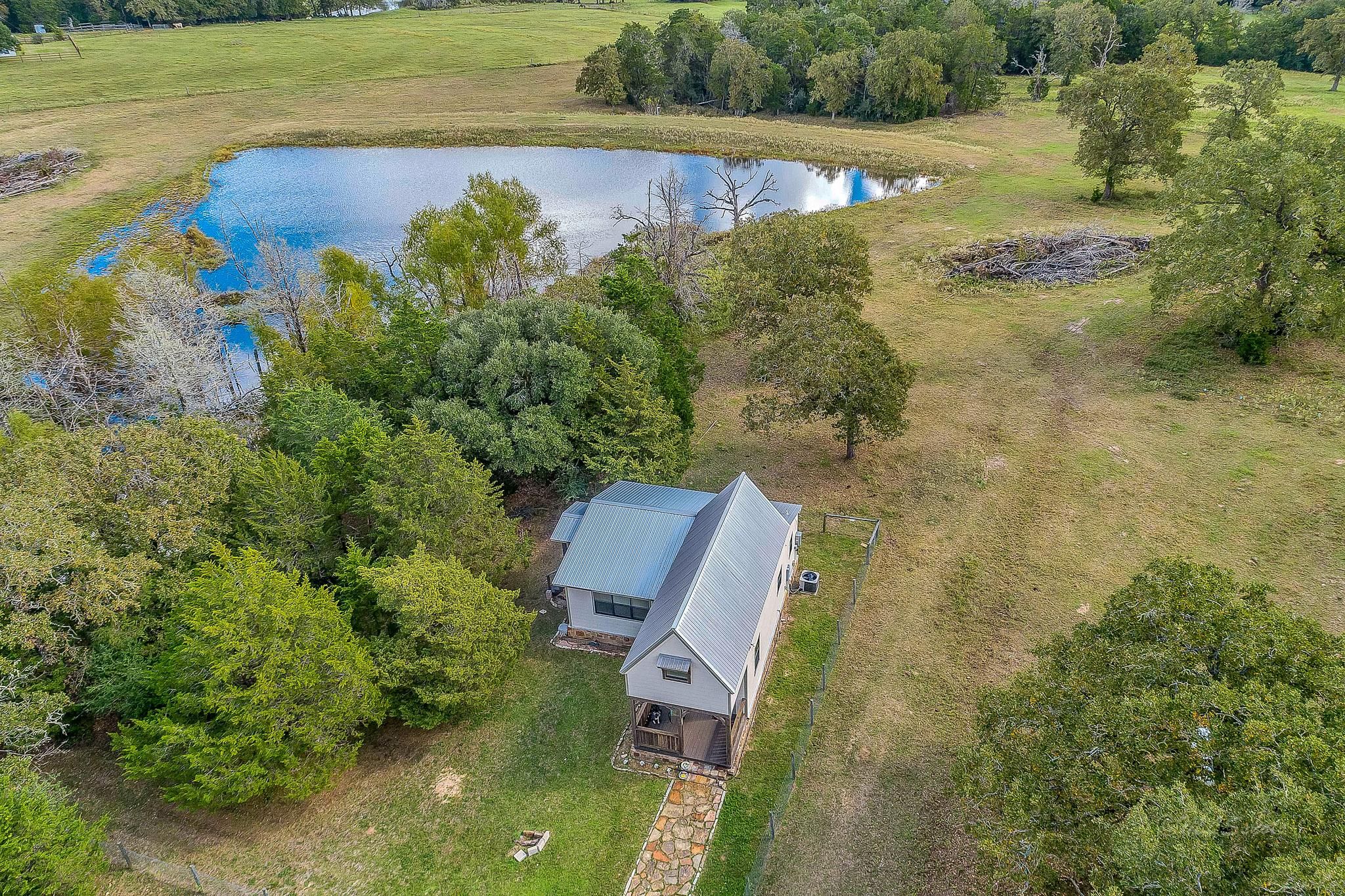 Giddings, Lee County, TX Recreational Property, House for sale Property