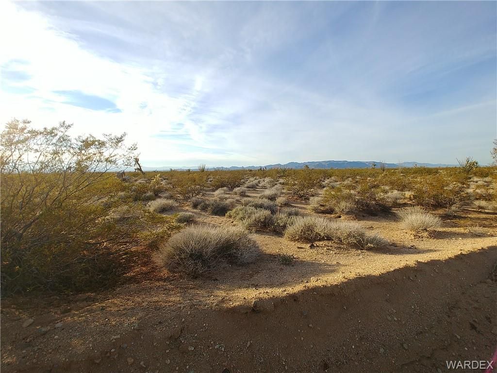 Yucca, Mohave County, AZ Undeveloped Land for sale Property ID