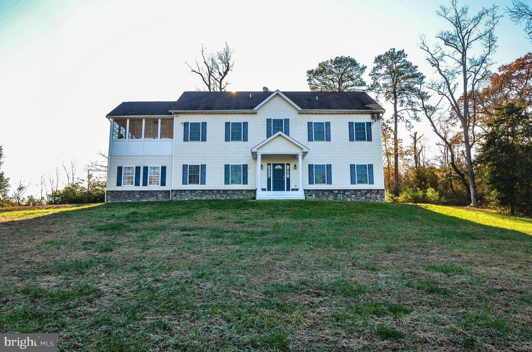 King King County, VA Lakefront Property, Waterfront