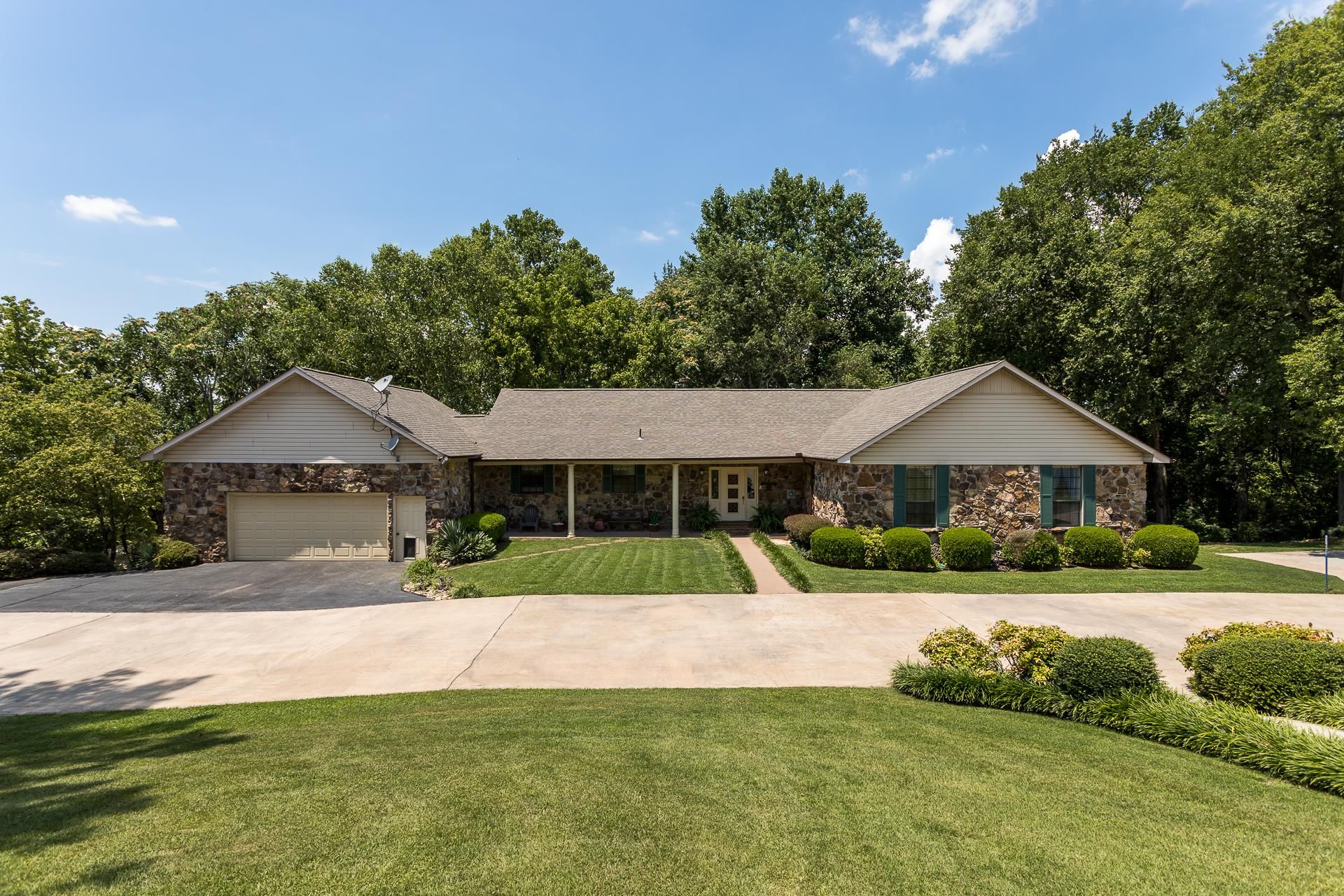 Elkmont, Limestone County, AL Farms and Ranches for sale Property ID