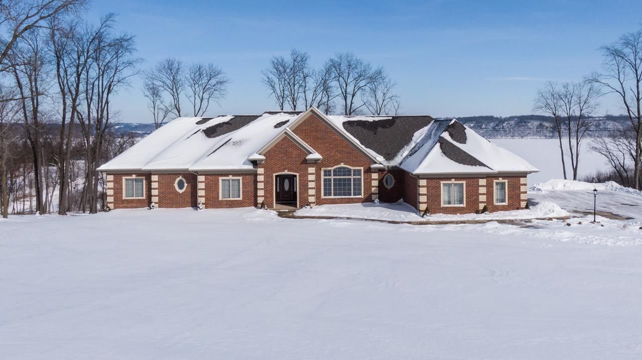 Dubuque, Dubuque County, IA House for sale Property ID 334060793