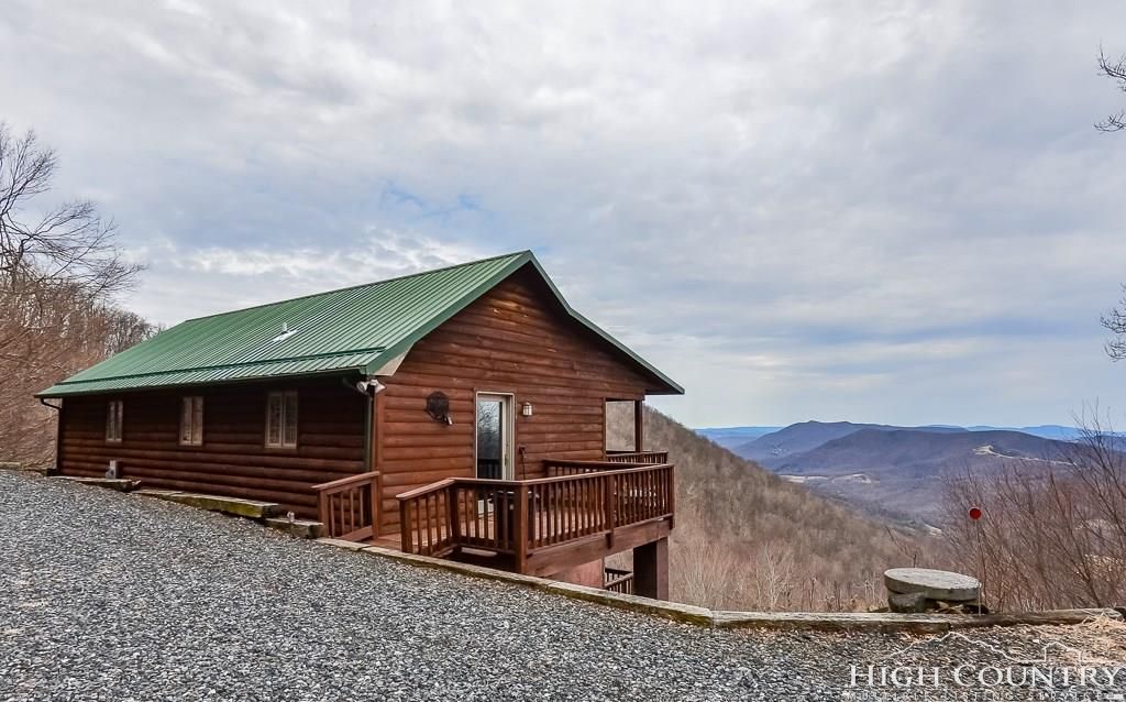 West Jefferson, Ashe County, NC House for sale Property ID 334102933